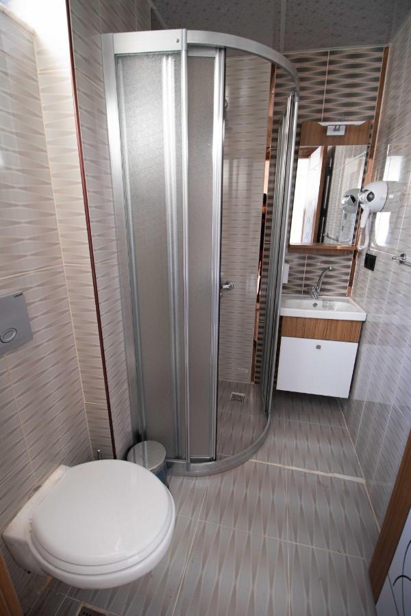 Ersoy Ikiz Otel Antalia Esterno foto